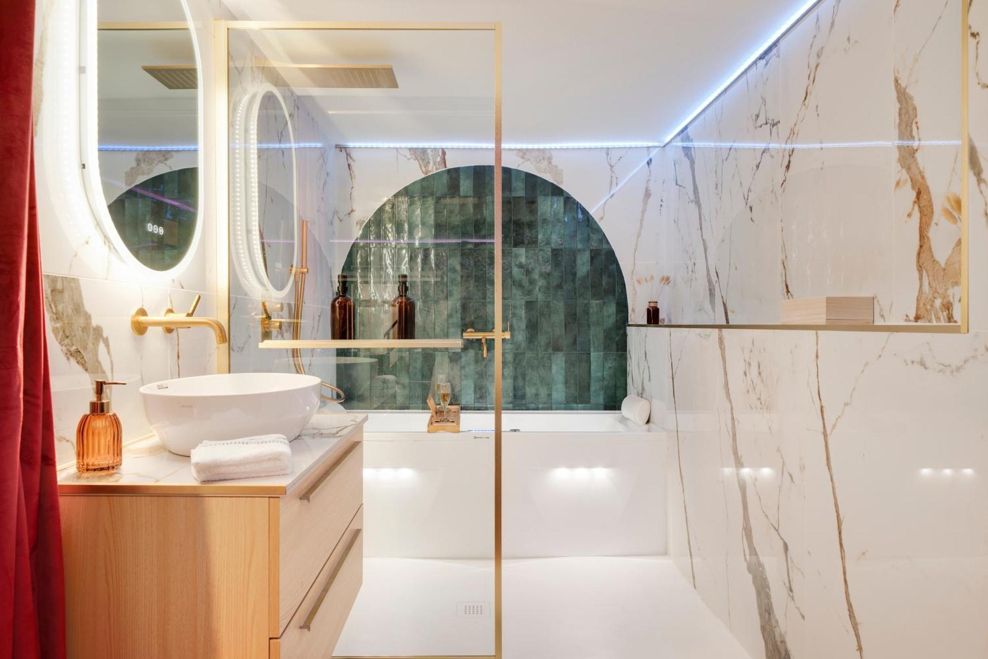 Cinema Room Haut De Gamme Avec Balneotherapie 낭시 외부 사진